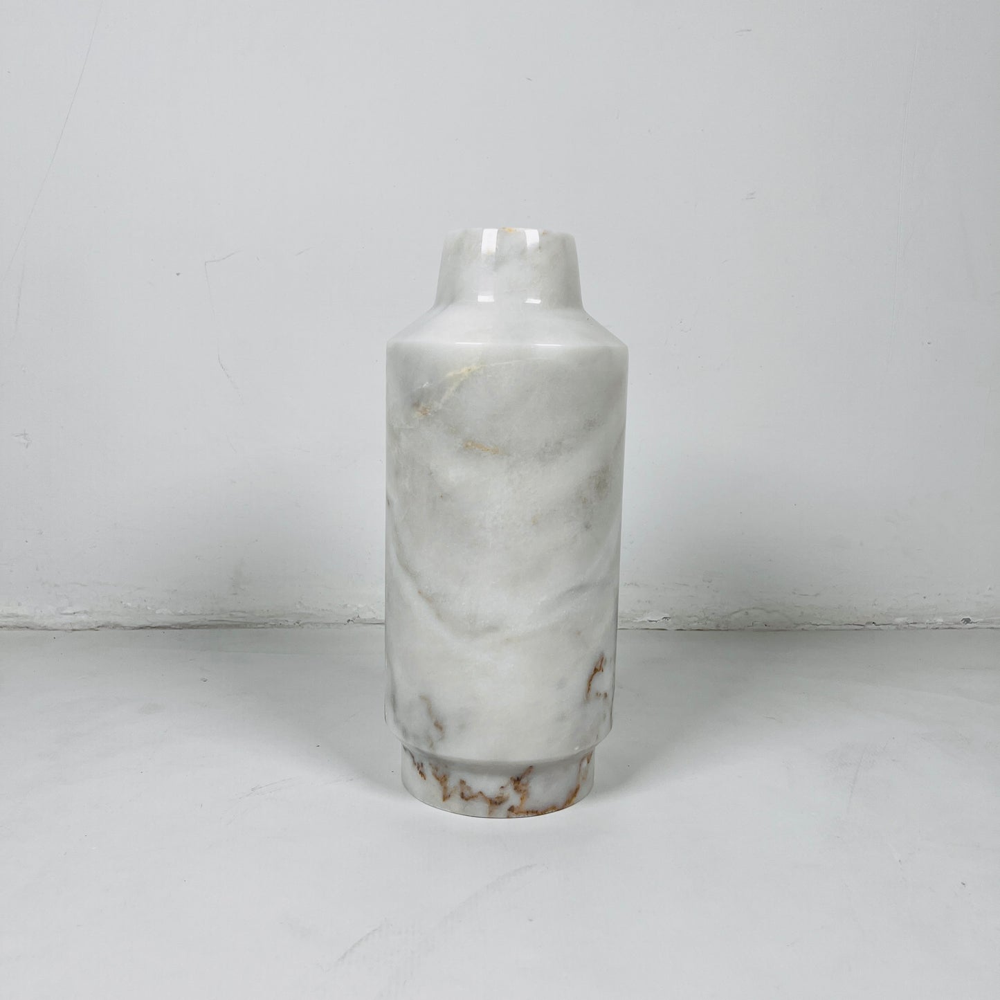 Cylindrical Vase - Cheetah White