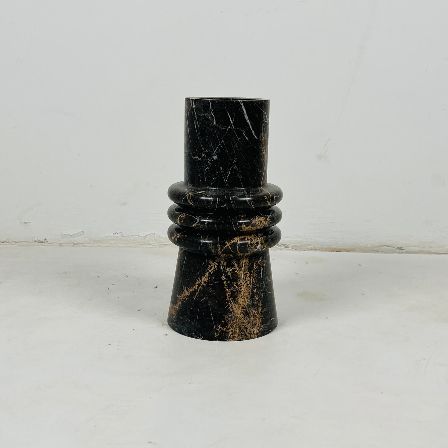 Ringed Marble Vase - Black