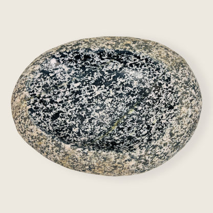 Salt Dotted Soap Dish - Riverstone