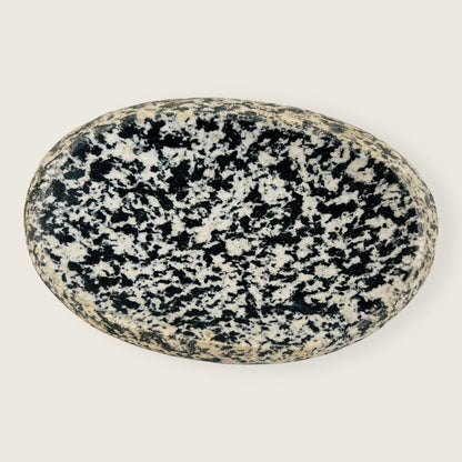 Black and White Soap Dish - Riverstone
