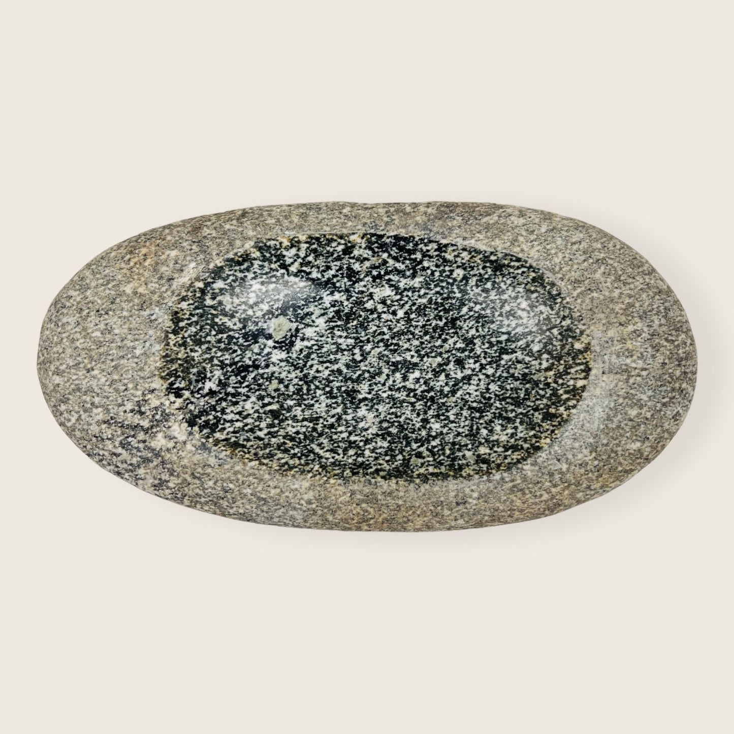 Pebble Spotted Soap Dish - Riverstone