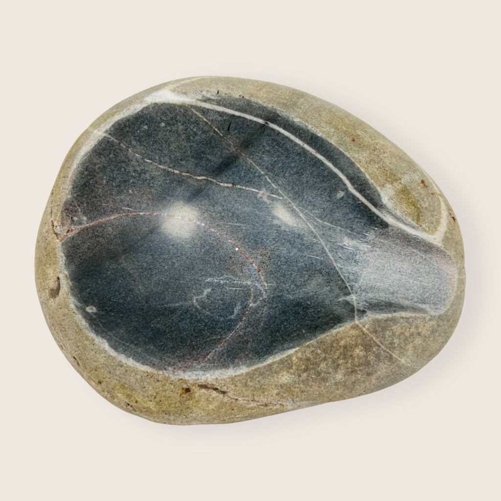 River Stone Dark Grey Lined Ash Tray