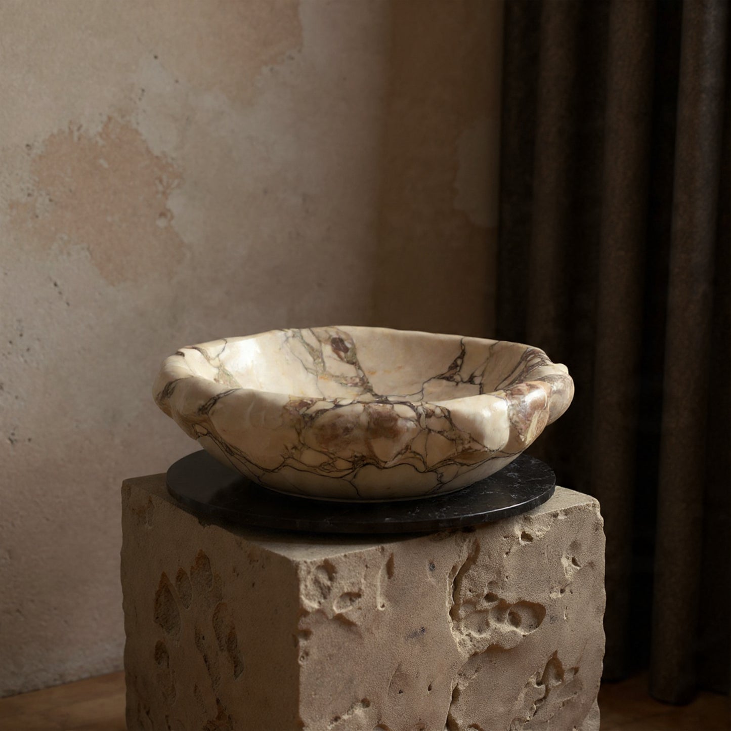 Irregular Stone Sink - Red & White