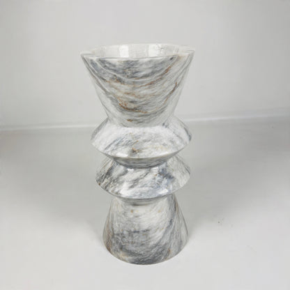 Pristine Vase - Gray