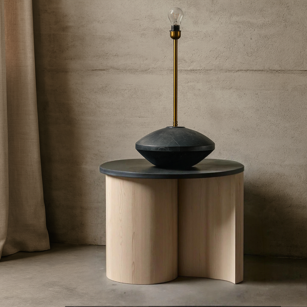 Resort Table Lamp - Black