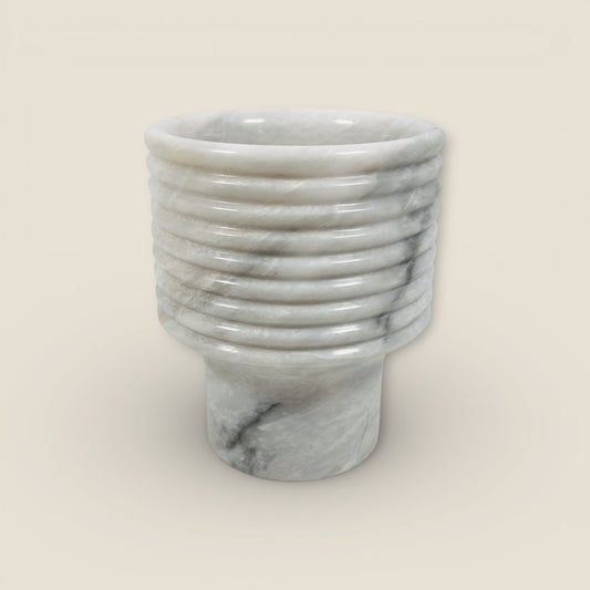 Echo Vase - Gray