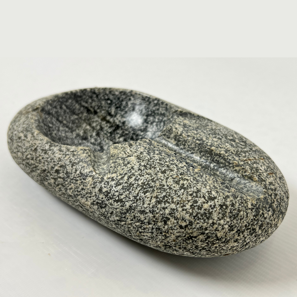 River Stone Grey Pepper Cigar Ash Tray