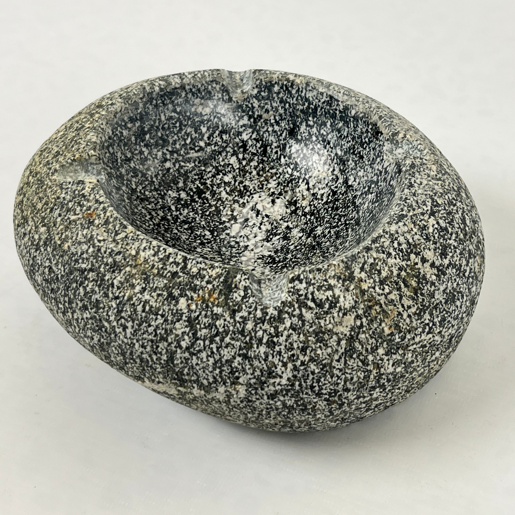 River Stone Grey Pepper Cigar Ash Tray