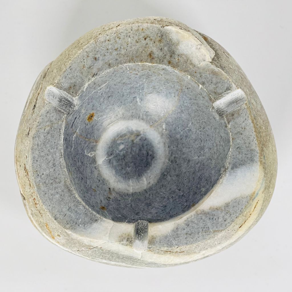 River Stone White Ring Ash Tray