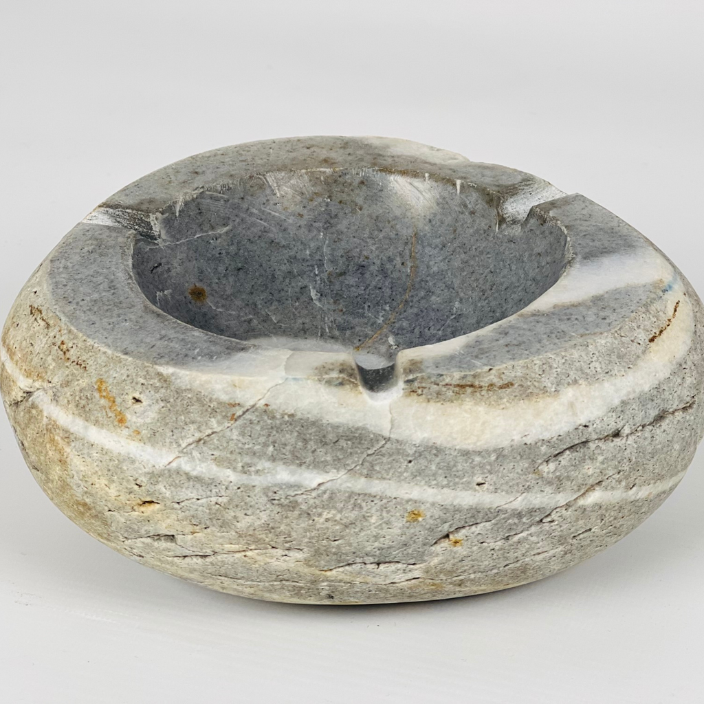 River Stone White Ring Ash Tray