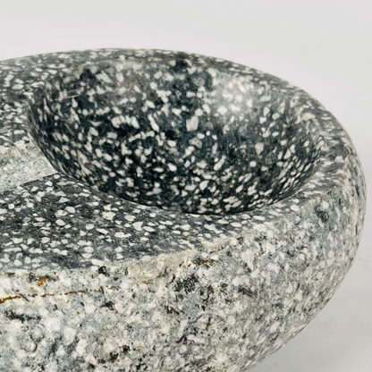 Salt & Pepper Ash Tray - River Stone