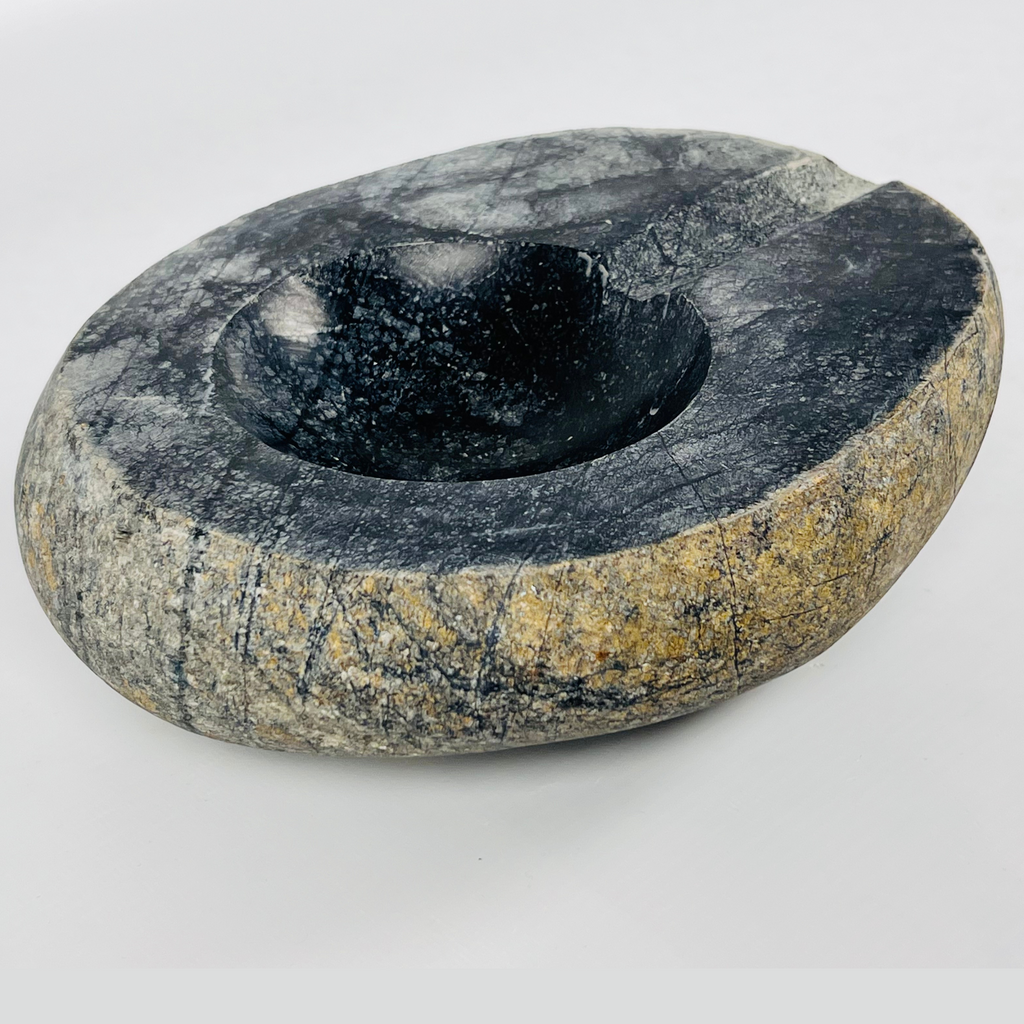 River Stone Deep Black Cigar Ash Tray