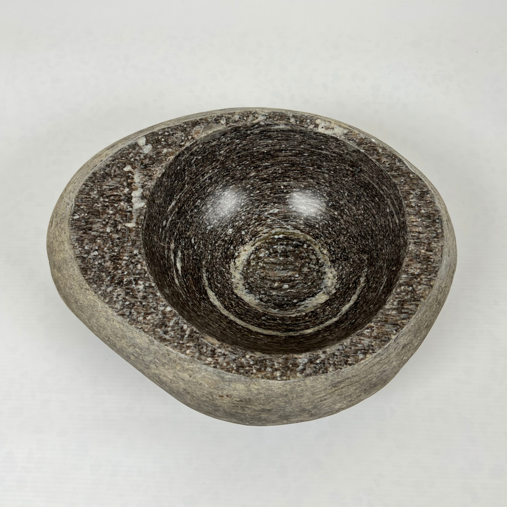 Ring Stain River Stone Serving Bowl