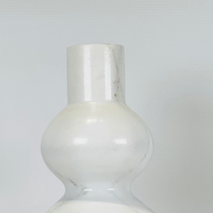 Bulged Short Neck Marble Bottle - White