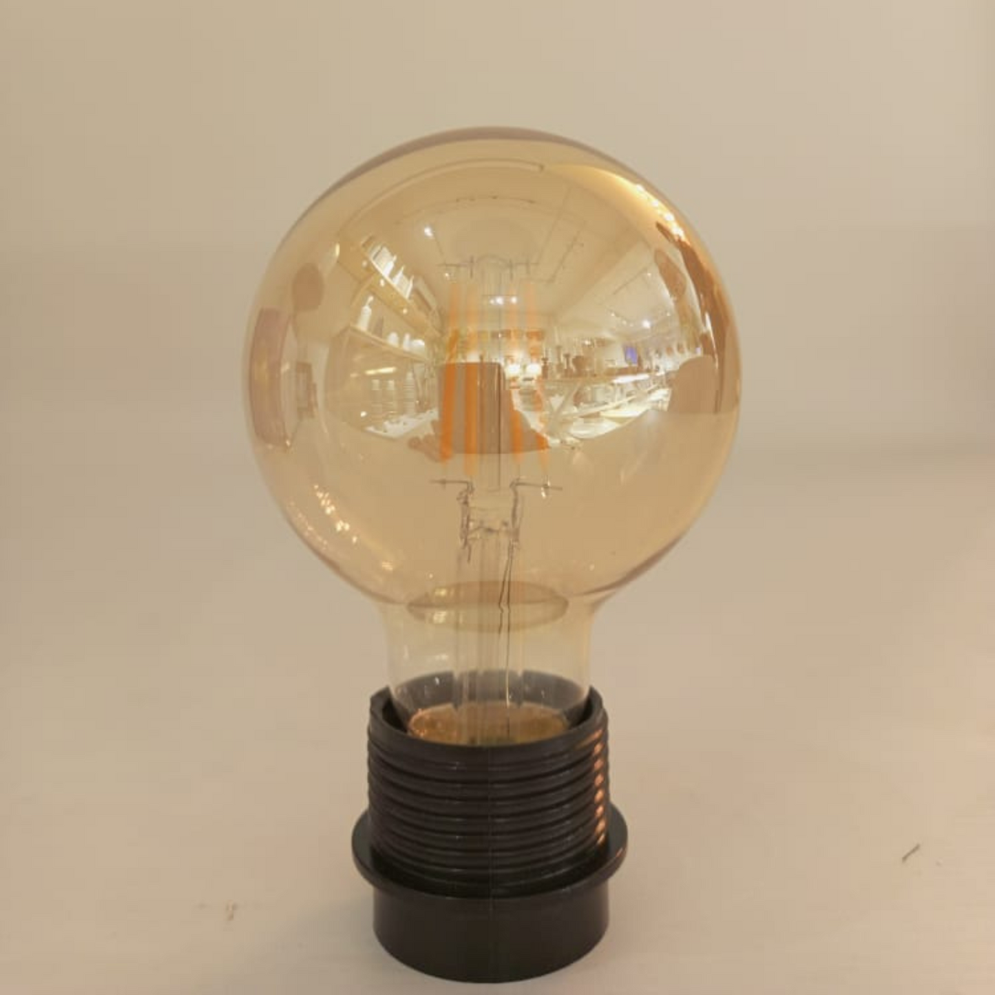 Globe High Quality 8W Bulb (SKU-LT-G125)