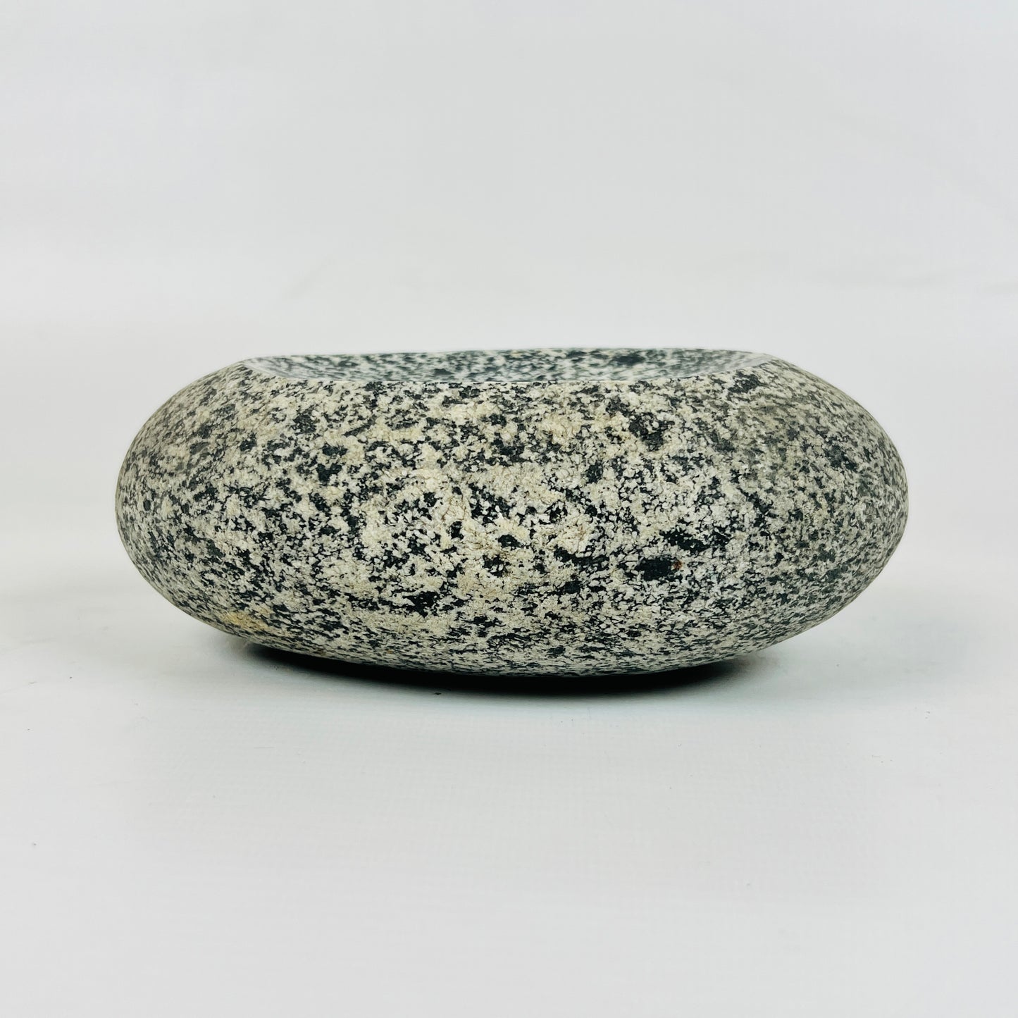 Dotted Soap Dish - Riverstone