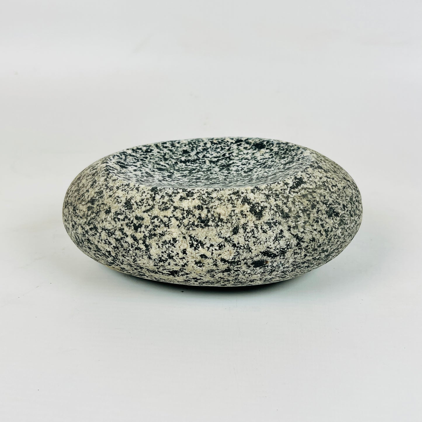 Dotted Soap Dish - Riverstone
