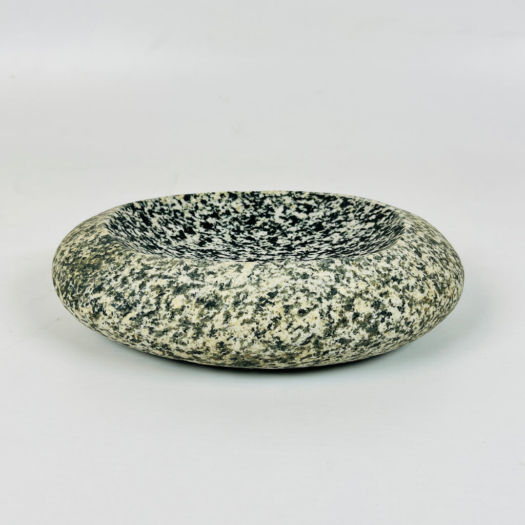 River Stone Salt And Pepper Soap Dish