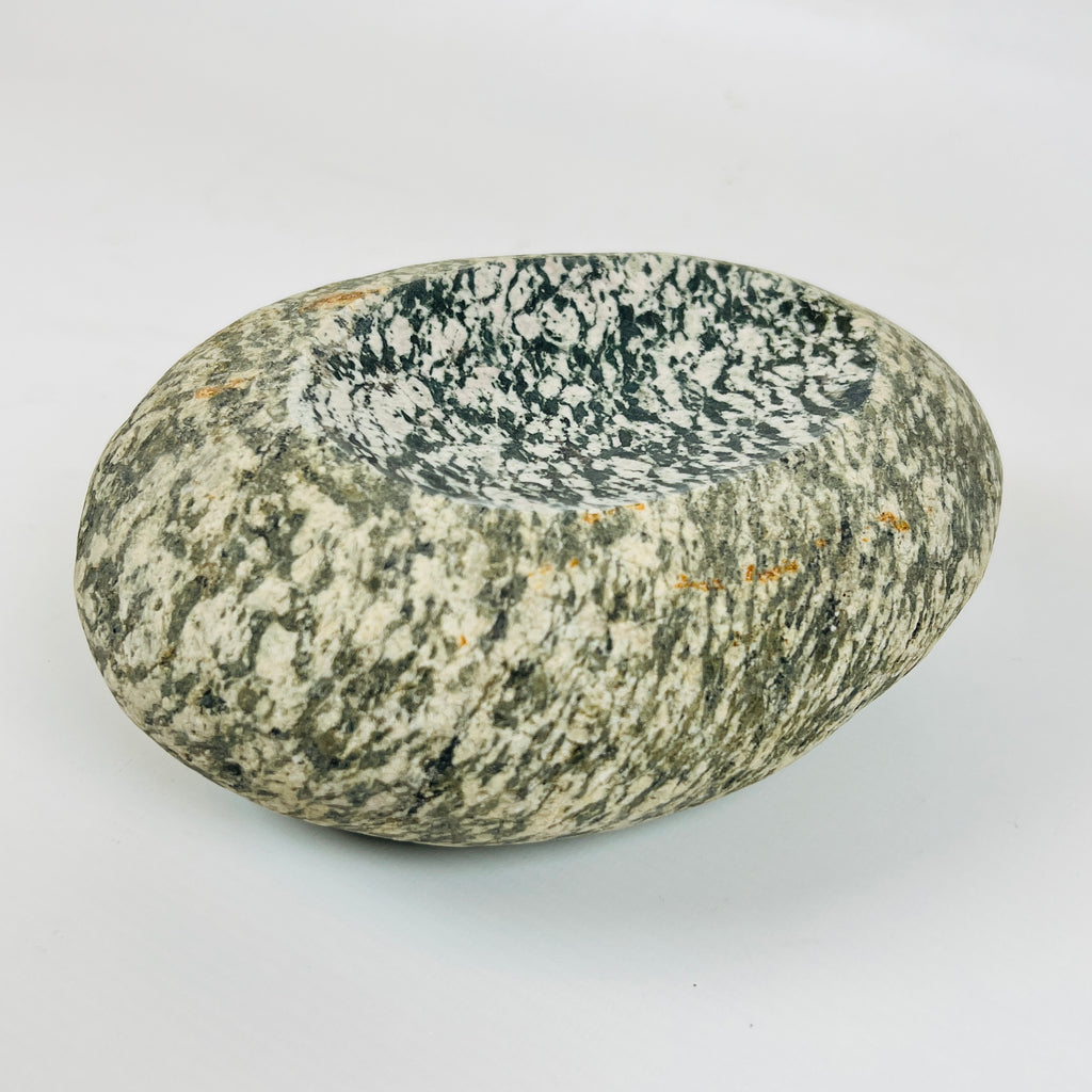 River Stone Black And White Grazed Soap Dish