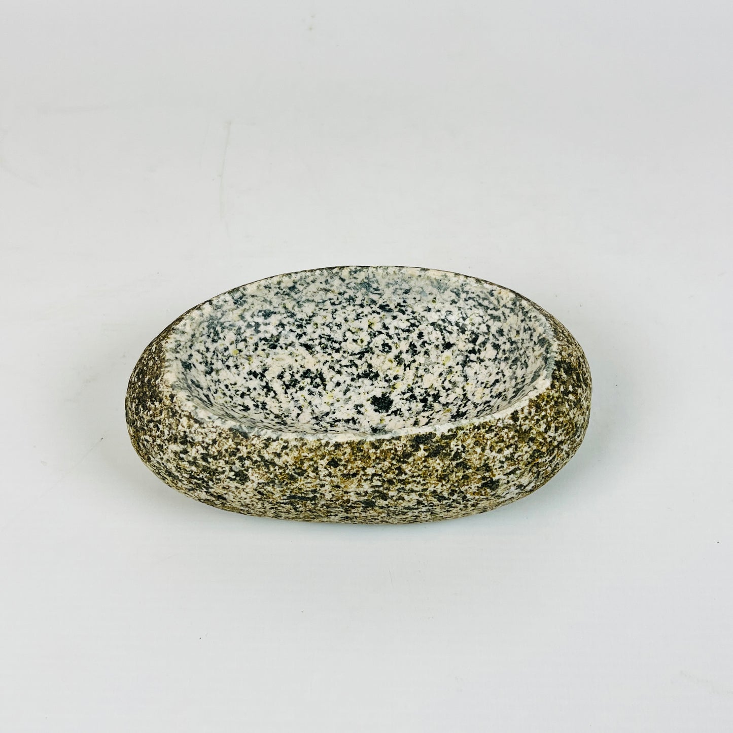 Coconut Spotted Soap Dish - Riverstone