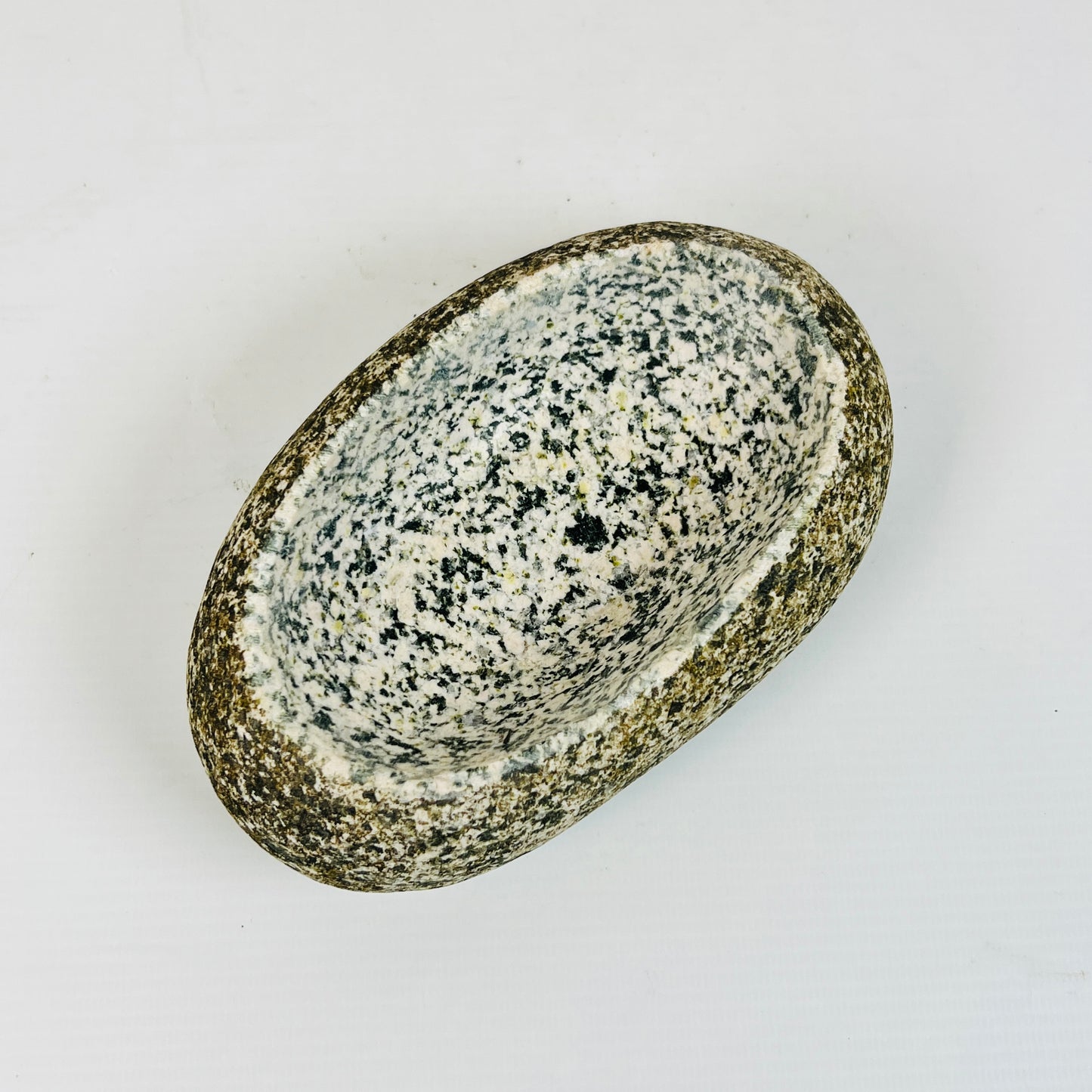 Coconut Spotted Soap Dish - Riverstone