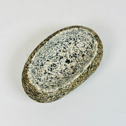 Coconut Spotted Soap Dish - Riverstone
