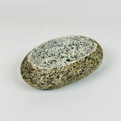 Coconut Spotted Soap Dish - Riverstone