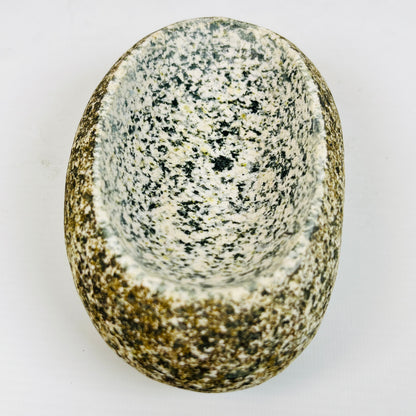 Coconut Spotted Soap Dish - Riverstone