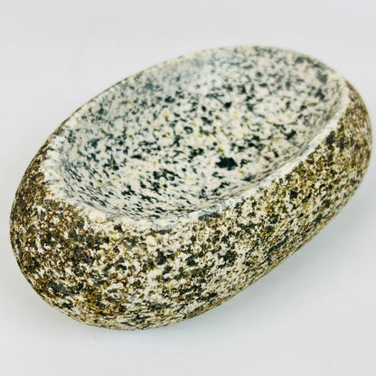 Coconut Spotted Soap Dish - Riverstone