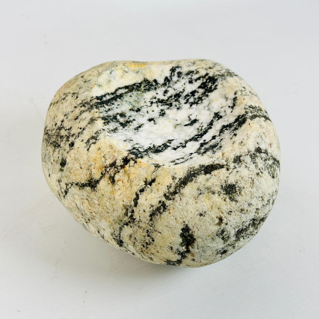 Riverstone Stone Zebra Striped Soap Dish