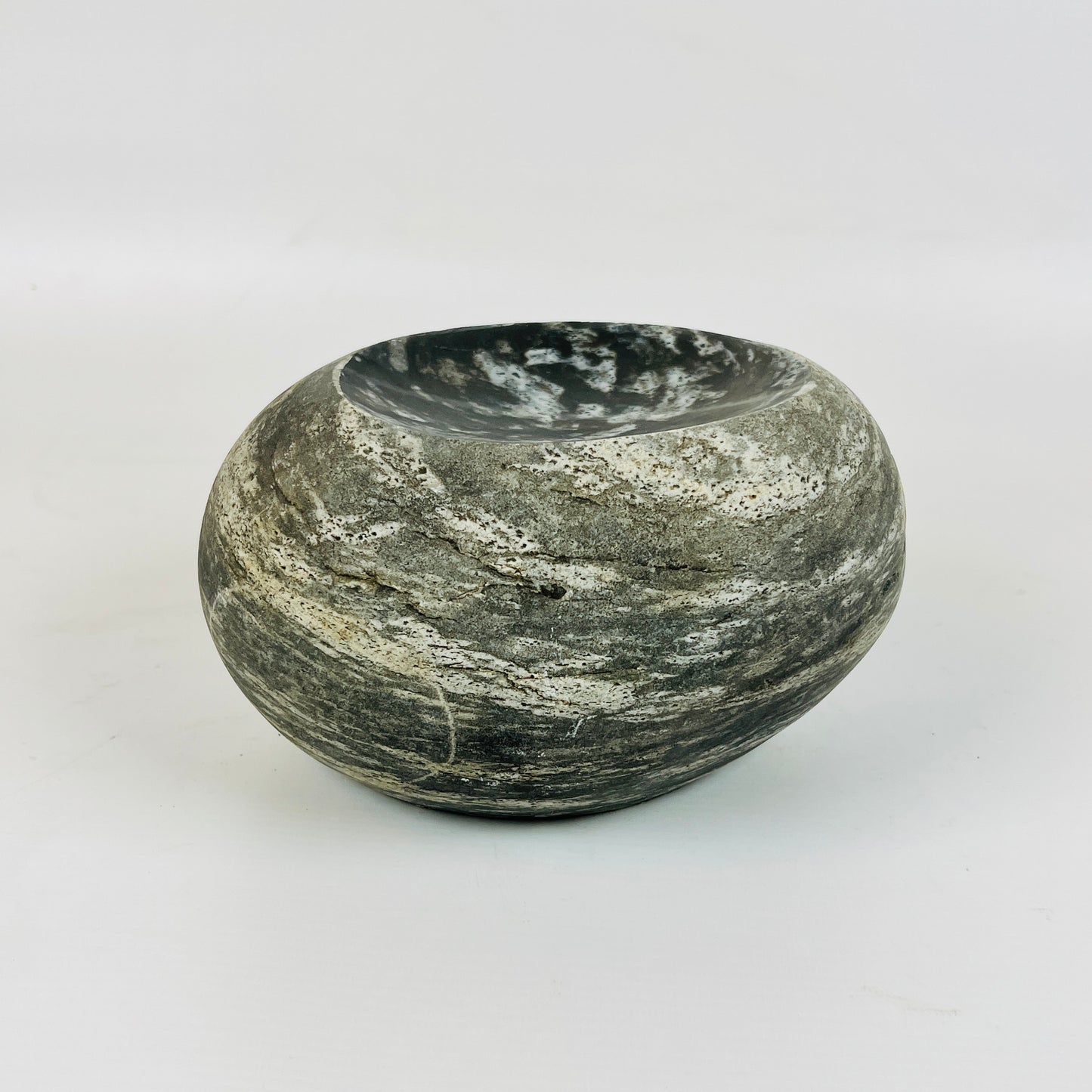 White Splashed Soap Dish - Riverstone