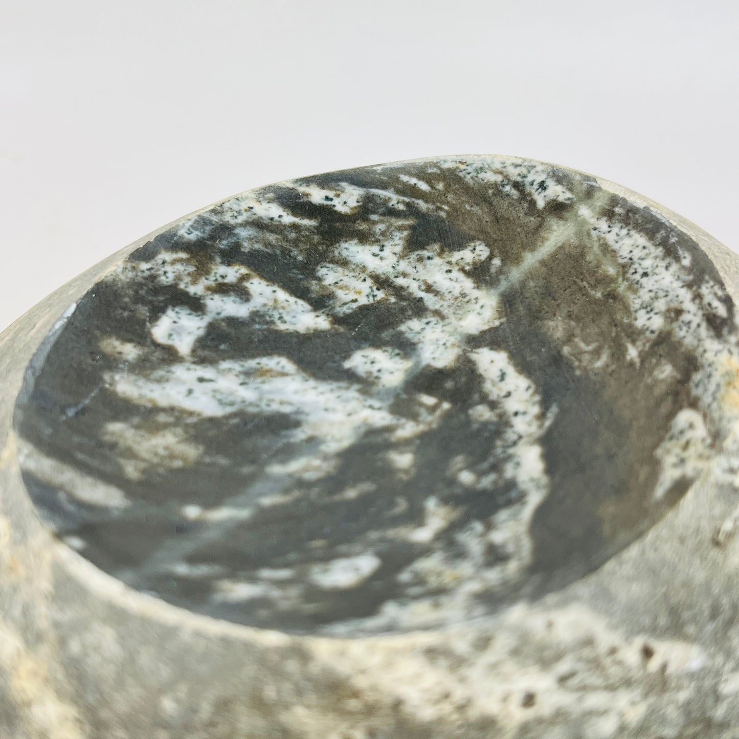 White Splashed Soap Dish - Riverstone