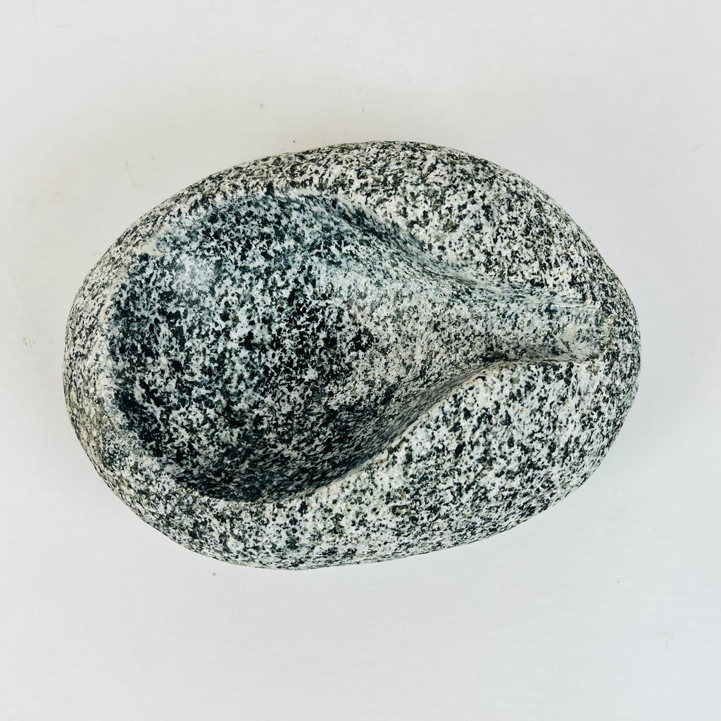 River Stone Tear Drop Ash Tray