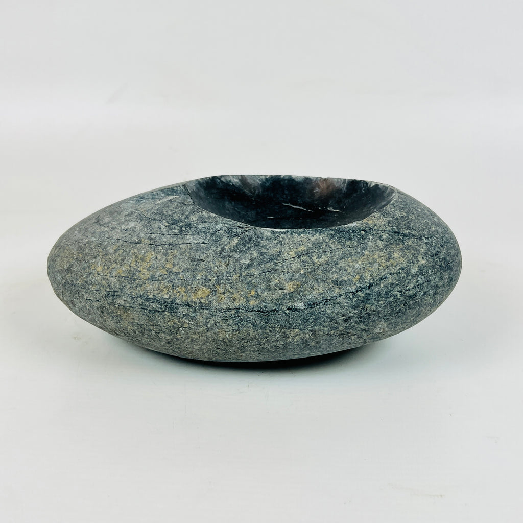 River Stone Black Grazed Ash Tray