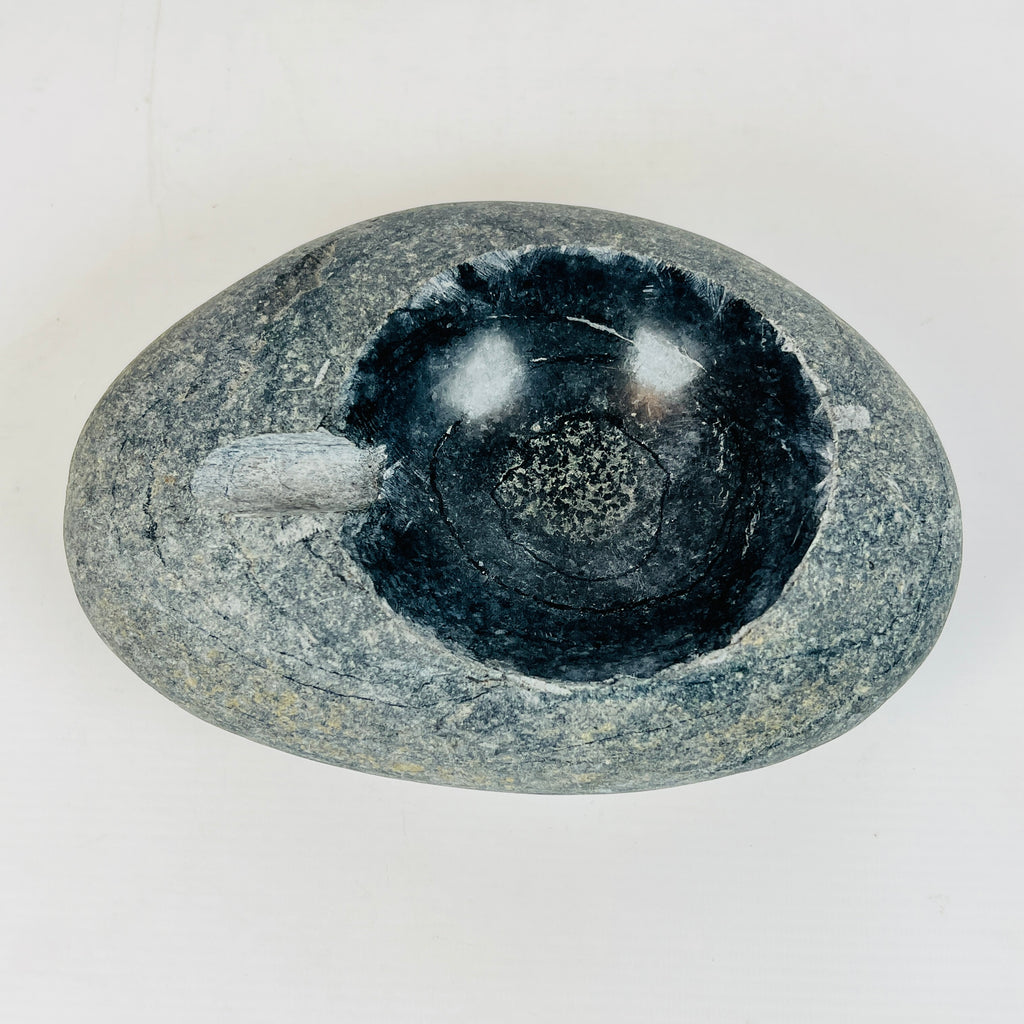 River Stone Black Grazed Ash Tray