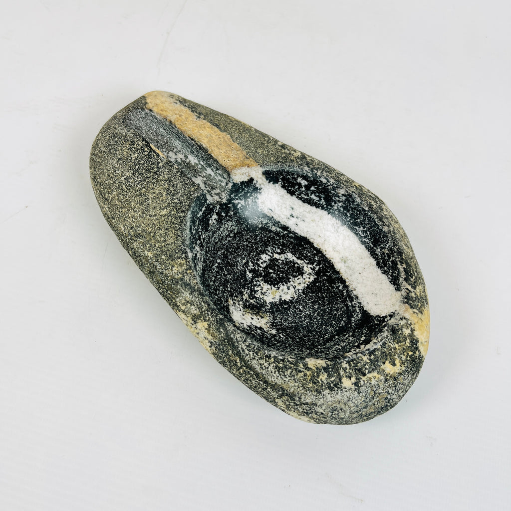 River Stone White Lined Ash Tray