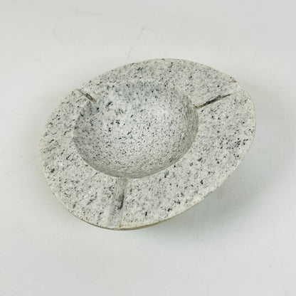 Light Grey Grained Ash Tray - River Stone