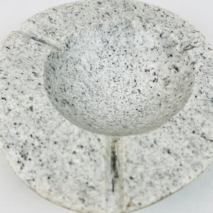 Light Grey Grained Ash Tray - River Stone