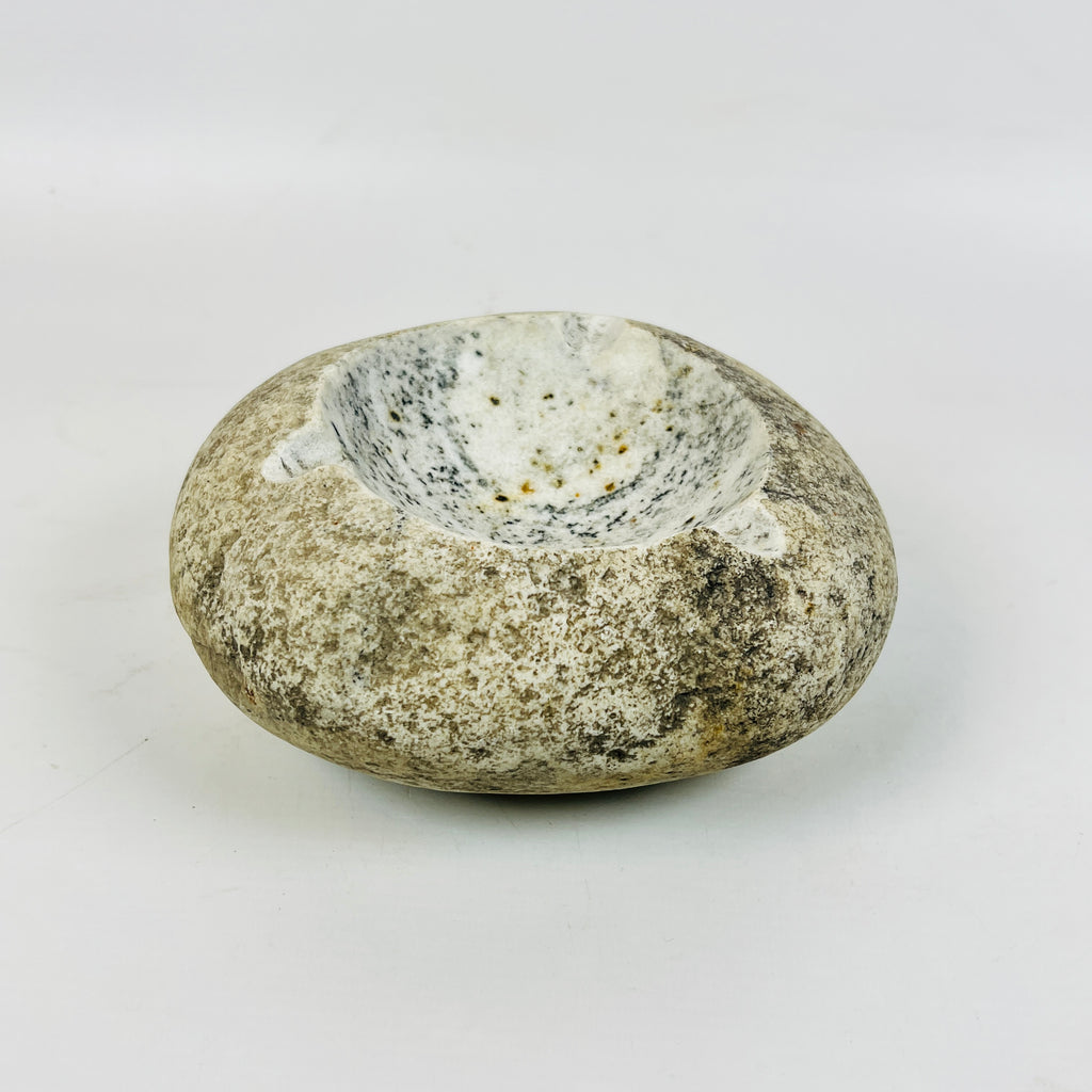 River Stone Black And Caramel Dotted Ash Tray