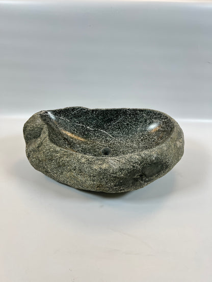 White Lined Sink - River Stone