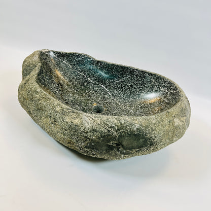 White Lined Sink - River Stone