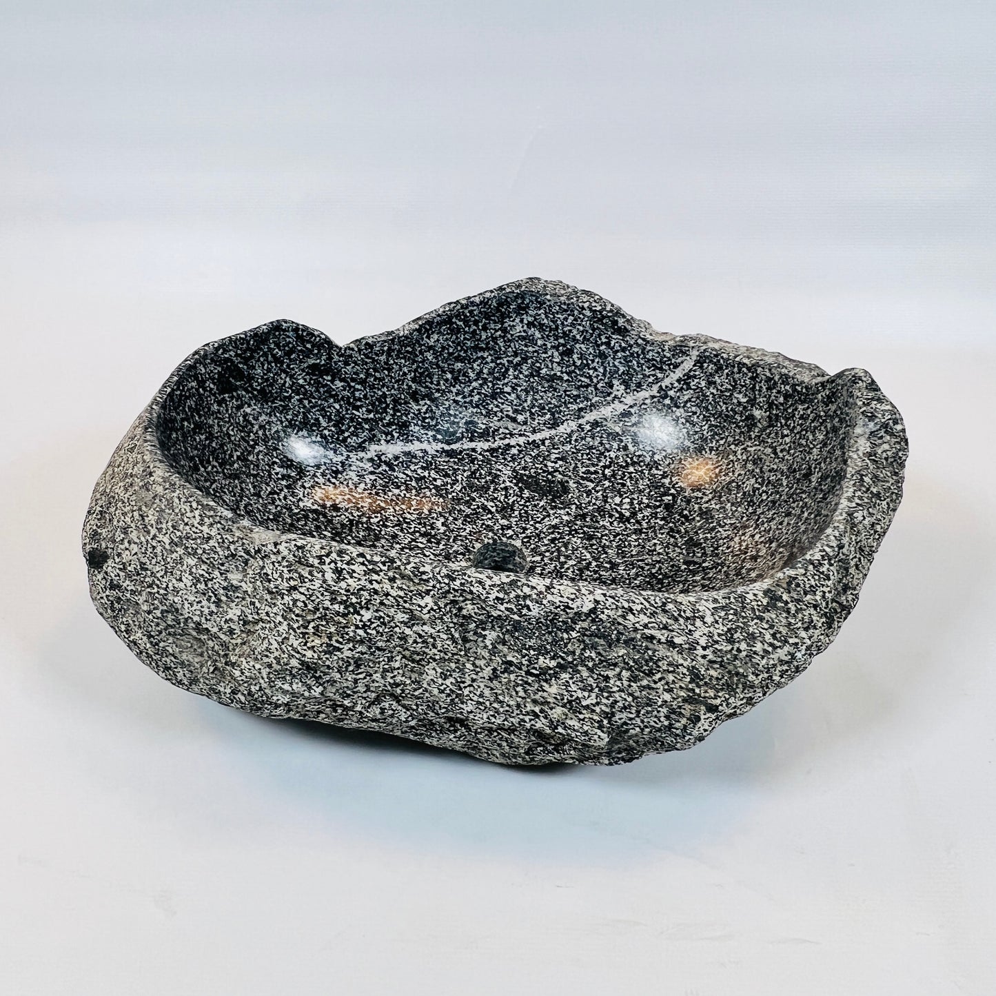 Salt And Pepper Lined Sink - River Stone