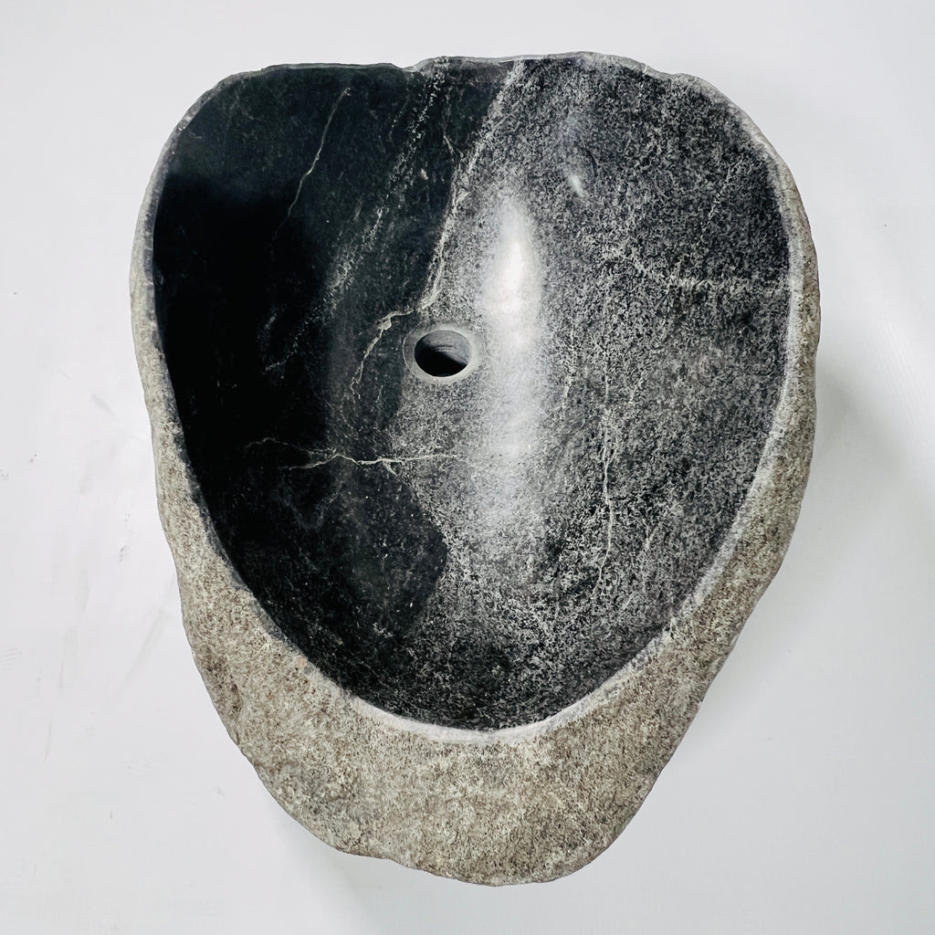 Black Lined River Stone Sink