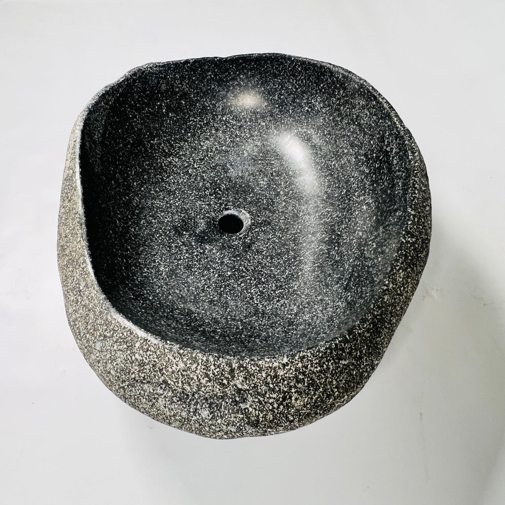 Salt And Pepper River Stone Sink