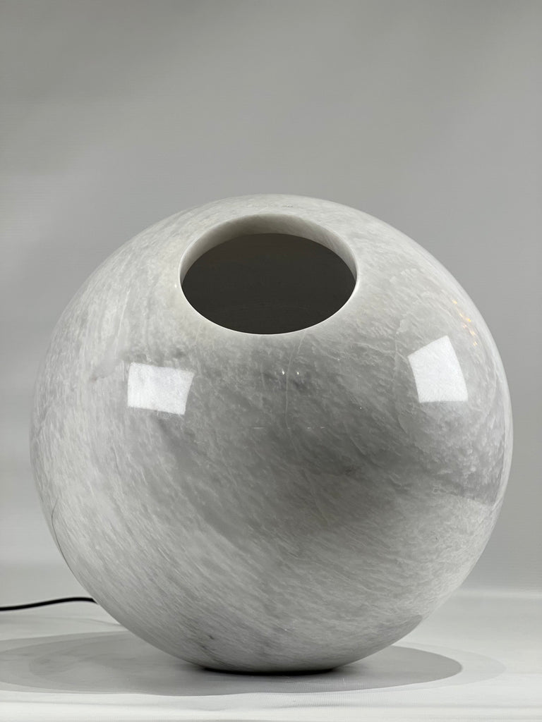 Spherical Table Lamp