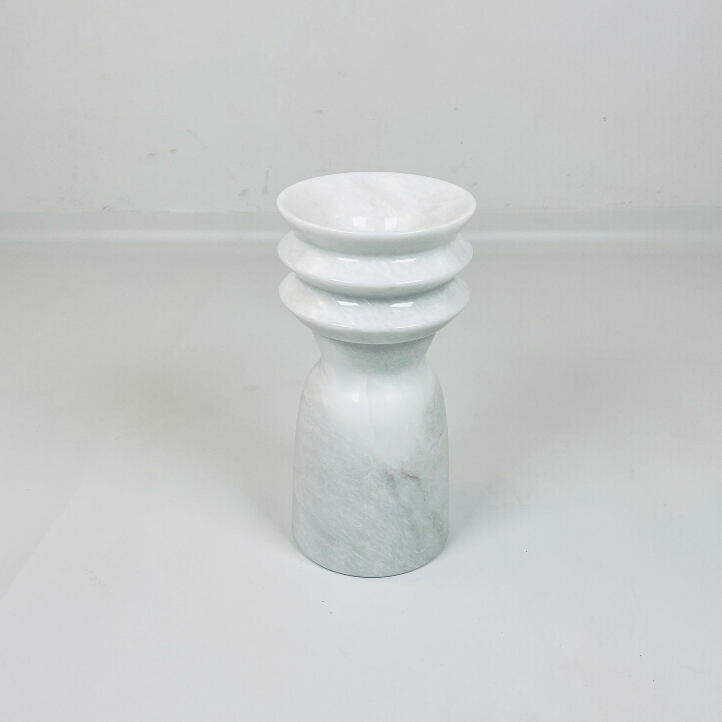 Ribbed Vase - Gray