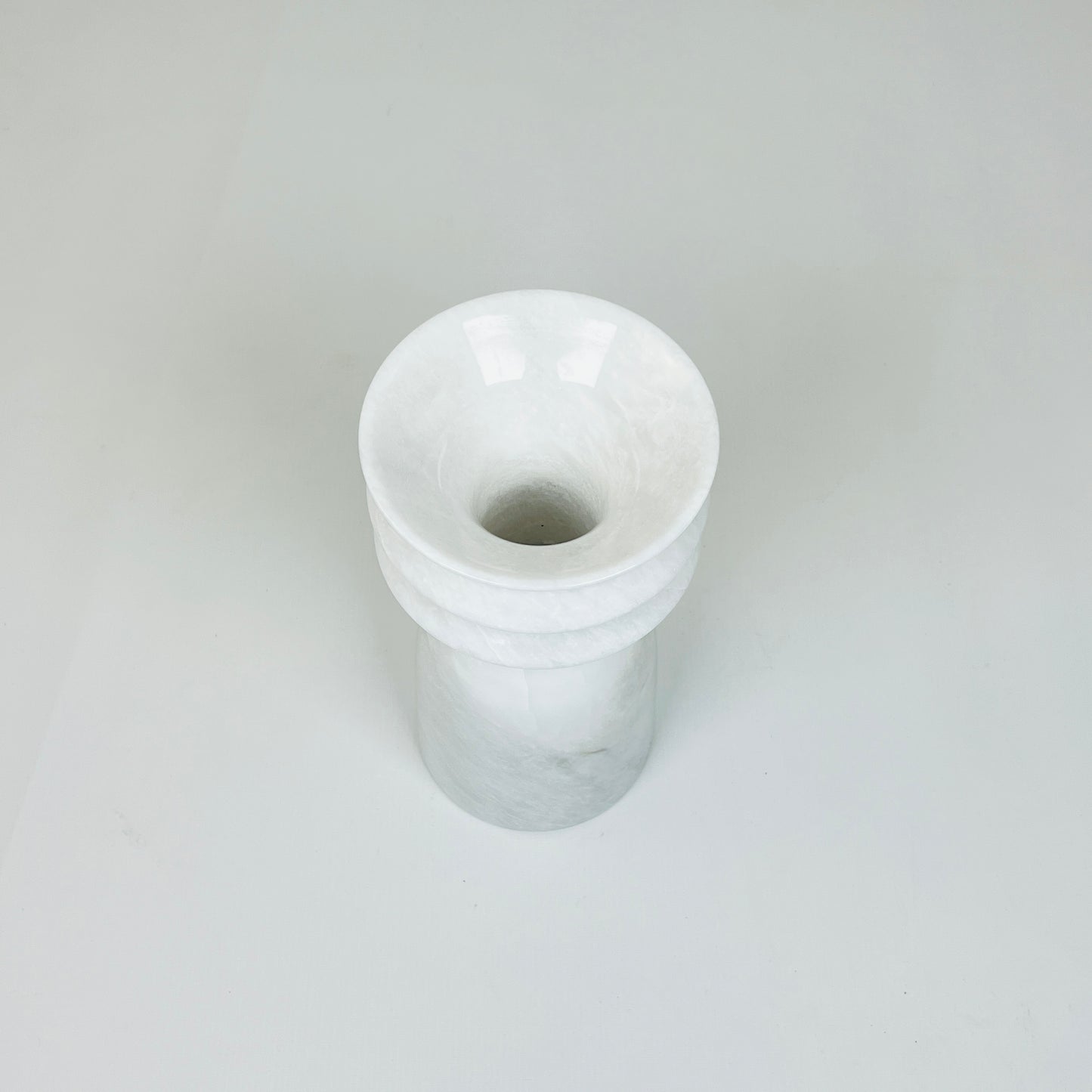 Ribbed Vase - Gray