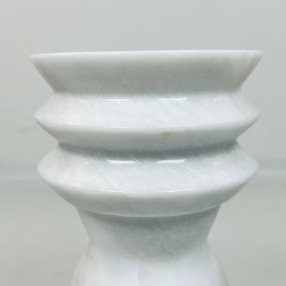 Ribbed Vase - Gray