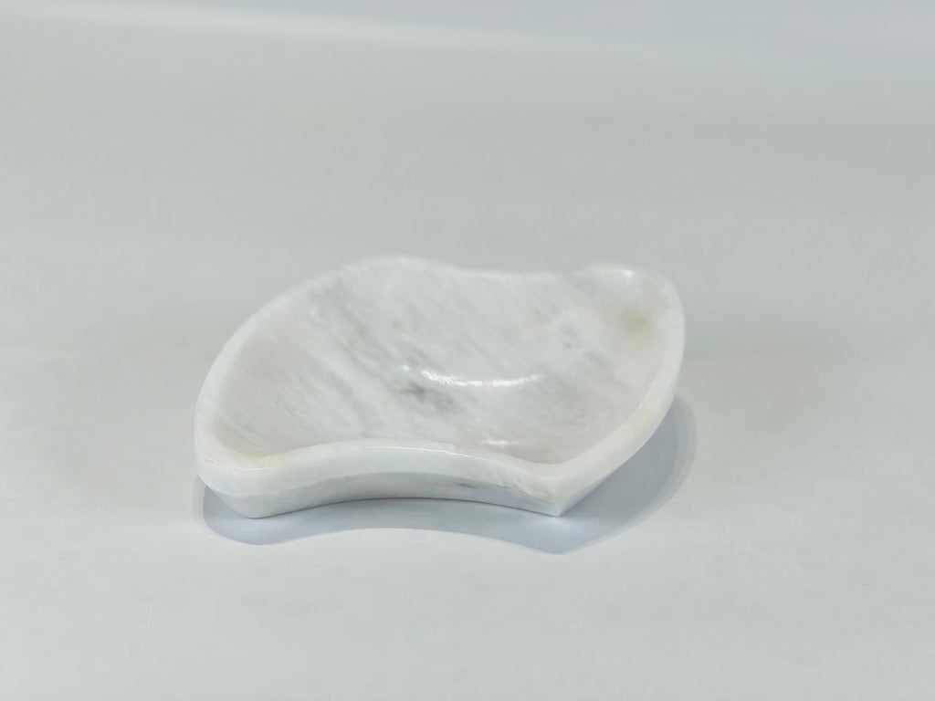 Marble Curved Puzzle Soap Dish