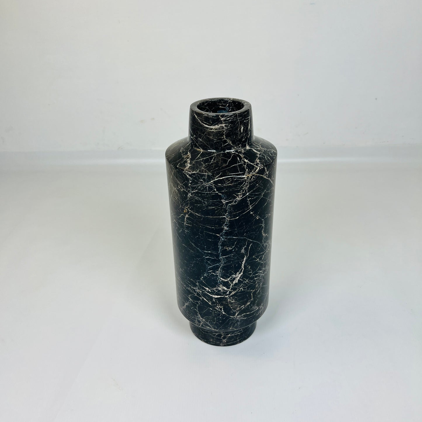 Cylindrical Vase - Black